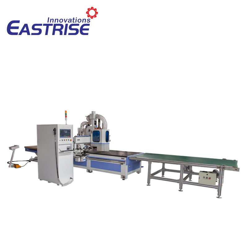 Atc cnc router with auto loading unloading (1)