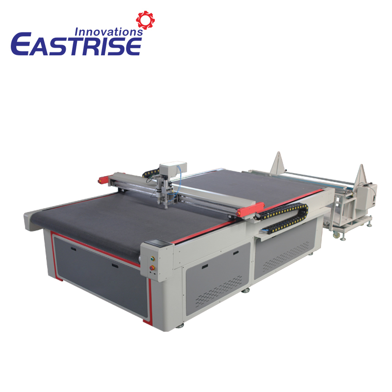 auto feeding fabric cutting machine (3)